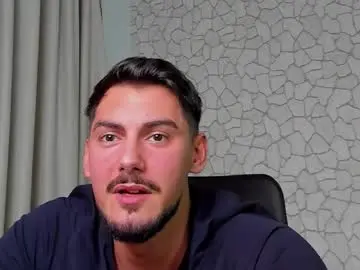 Chaturbate Live Sex Cam of clintmasterss