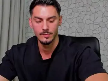 Chaturbate Free Live Porn of clintmasterss