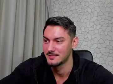 Chaturbate Live Sex Cam of clintmasterss