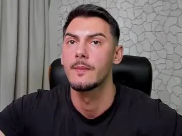 Chaturbate Live Porn of clintmasterss