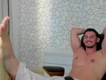 Chaturbate Nude Webcam of clintmasterss