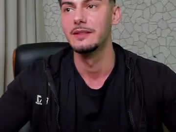 Chaturbate Live Sex Cam of clintmasterss