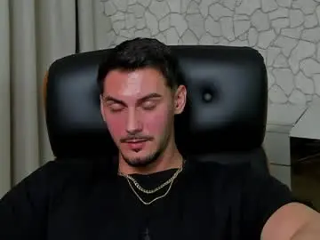 Chaturbate Live Porn of clintmasterss