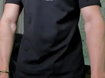 Chaturbate Live Porn of clintmasterss