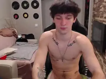 Chaturbate Live Porn of teddy_mode