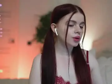 Chaturbate Live Sex Cam of ambershoney