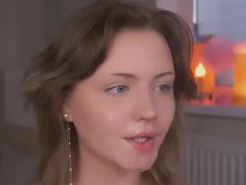 Chaturbate Live Sex of beatris_mils