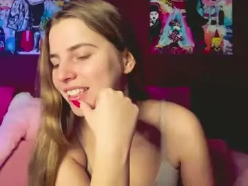 Chaturbate Sex Cam of lily_smily