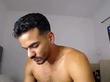 Chaturbate Adult Webcams of daniel_sherlock