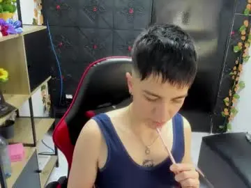 Chaturbate Nude Webcam of hothannah_