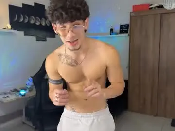 Chaturbate Best live sex cam show of kisan_smith