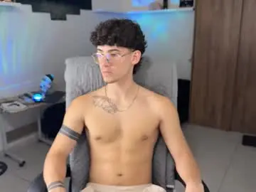 Chaturbate Sex Chat of kisan_smith