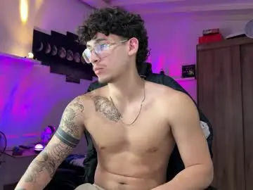 Chaturbate Live Sex of kisan_smith