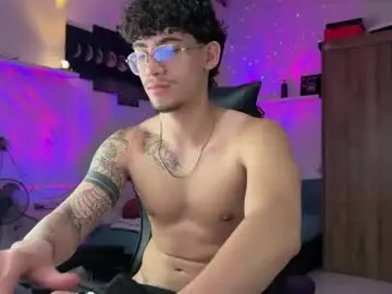 Chaturbate Sex Cam of kisan_smith