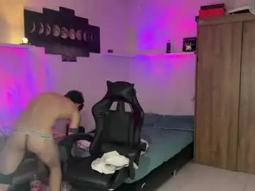 Chaturbate Watch Live Sex Cams of kisan_smith