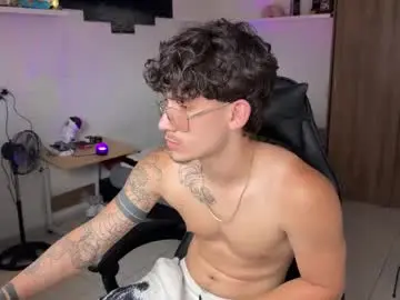 Chaturbate Live Sex of kisan_smith