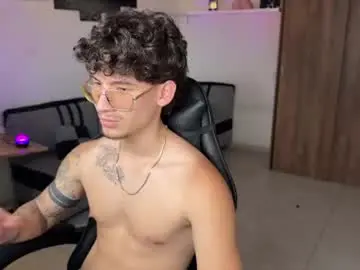 Chaturbate Free Porn Cam of kisan_smith