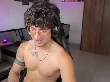Chaturbate Free Live Porn of kisan_smith