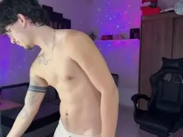 Chaturbate Best live sex cam show of kisan_smith