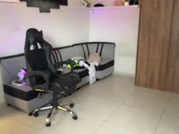 Chaturbate Best live sex cam show of kisan_smith