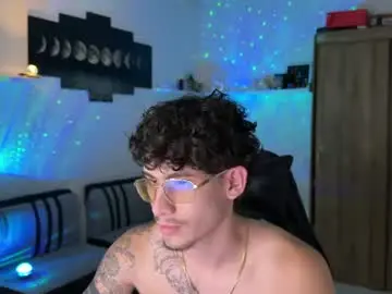 Chaturbate Live Porn of kisan_smith