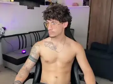 Chaturbate Free Porn Cam of kisan_smith