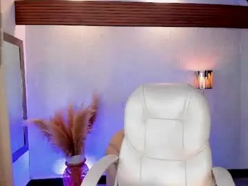 Chaturbate Live Porn of sophiajones_1
