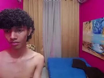 Chaturbate Best live sex cam show of destroys_fuck