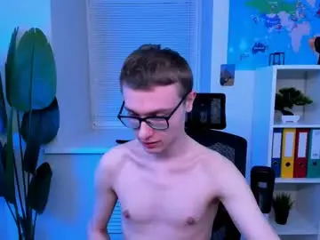 Chaturbate Sex Cam of emmit_barker