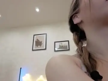 Chaturbate Adult Video Chat of jenie_fire