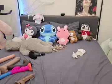 Chaturbate Live Sex Cam of jenie_fire