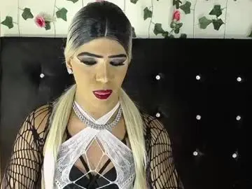 Chaturbate Watch Live Sex Cams of kristal_queen01