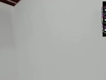 Chaturbate Nude Webcam of ariana_nix