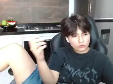 Chaturbate Live Porn of bryce_evans