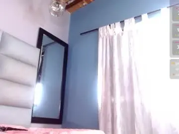 Chaturbate Best live sex cam show of miss_emma_2