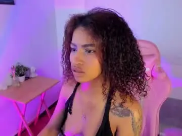 Chaturbate Nude Webcam of moonrose_1