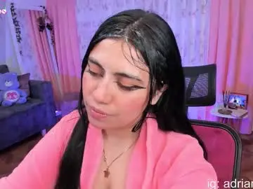 Chaturbate Best live sex cam show of nidrii_07