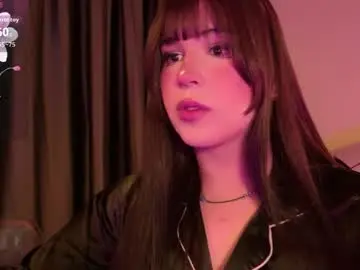 Chaturbate Watch Live Sex Cams of yuri_stars