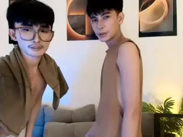 Chaturbate Live Sex Cam of alluring_alpha