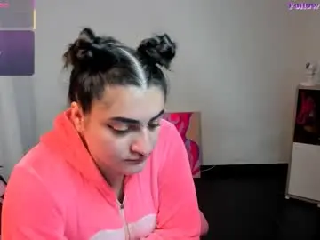 Chaturbate Live Sex Cam of emmaamartinez
