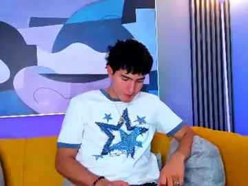 Chaturbate Live Sex Cam of luam_murph