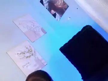 Chaturbate Best live sex cam show of slutnextdoor28