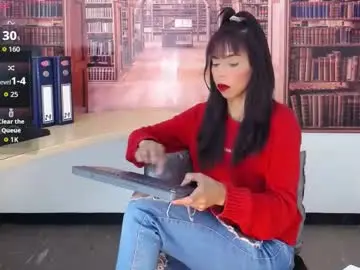 Chaturbate Live Sex Cam of catalella_ar