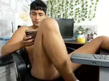 Chaturbate Adult Video Chat of club_latinboys