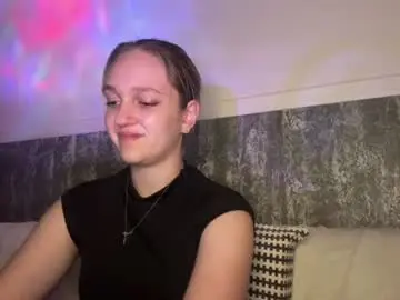 Chaturbate Sex Cam of kiramoon_8
