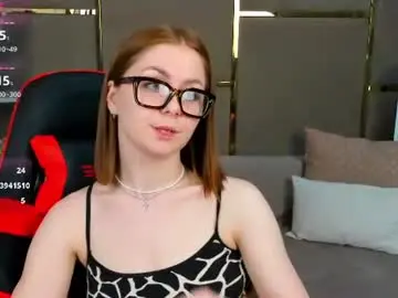 Chaturbate Adult Video Chat of bellacandys