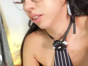 Chaturbate Live Porn of selene_starkk