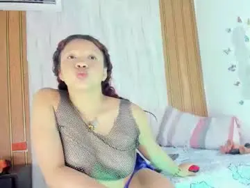 Chaturbate Live Porn of emilly_coper18