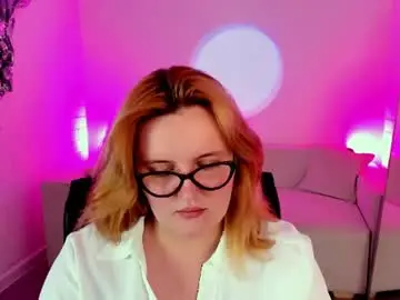 Chaturbate Live Sex Cam of katybriggs
