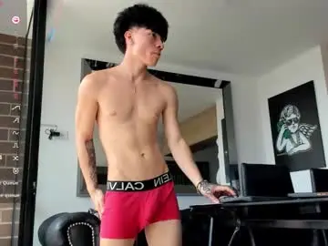 Chaturbate Sex Chat of pretur_crubaa